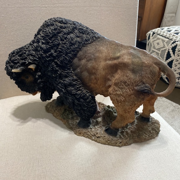 American large Buffalo Bison Resin statue figurine sculpture animal Western - Picture 3 of 8
